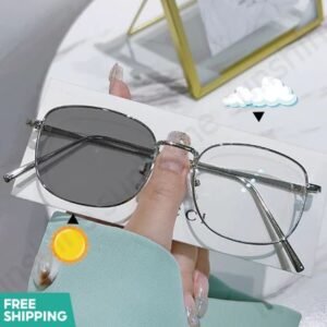 Photochromic Graded Eyeglasses Anti Radiation Shades Sunglasses For Women Men 2 in 1 Eyeglasses Computer Anti UV400 Anti Blue Light Myopic Eyewear
